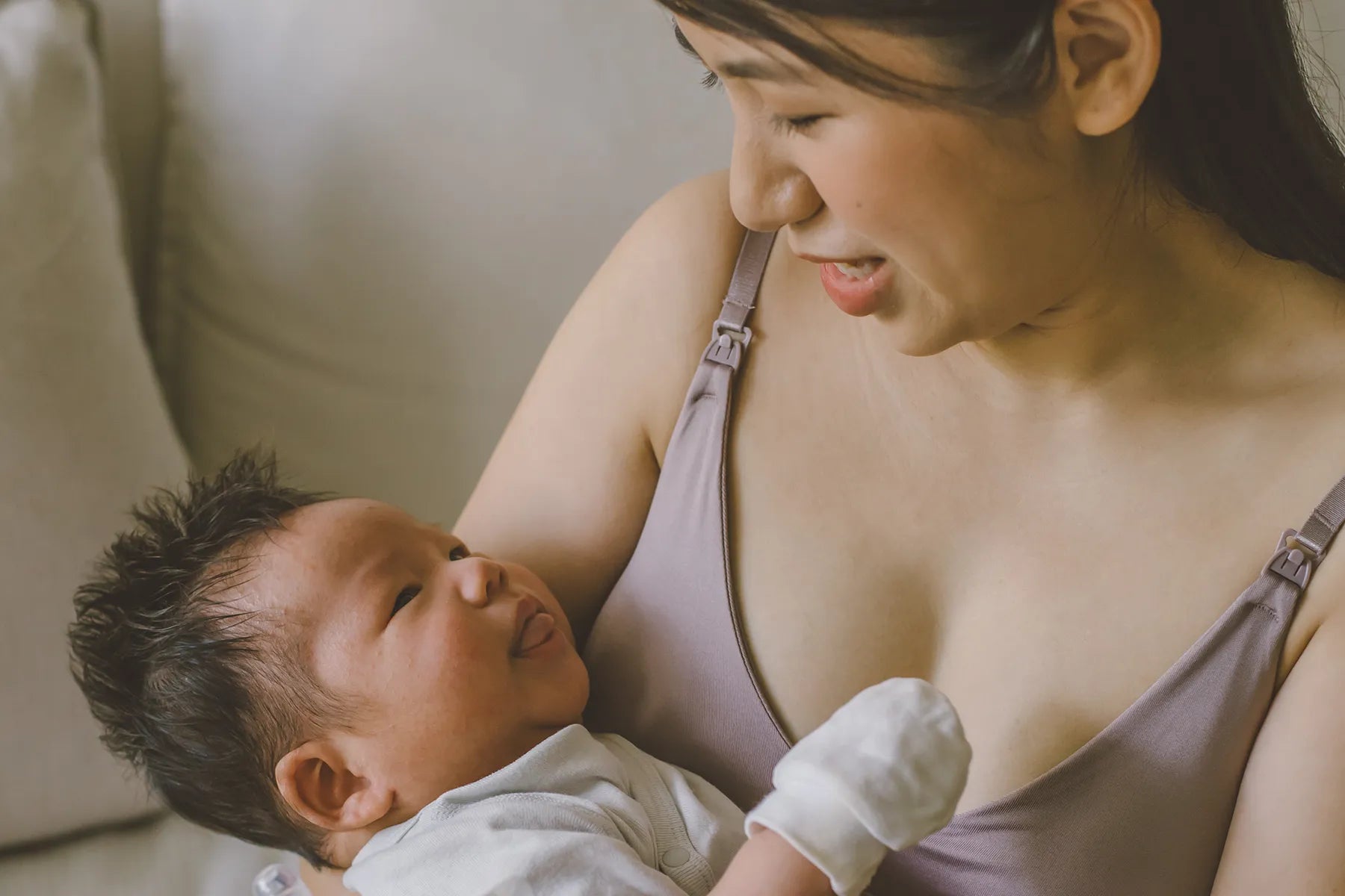 #BoobActually with Jia Min: A Perk by Kate x Tommee Tippee Feature