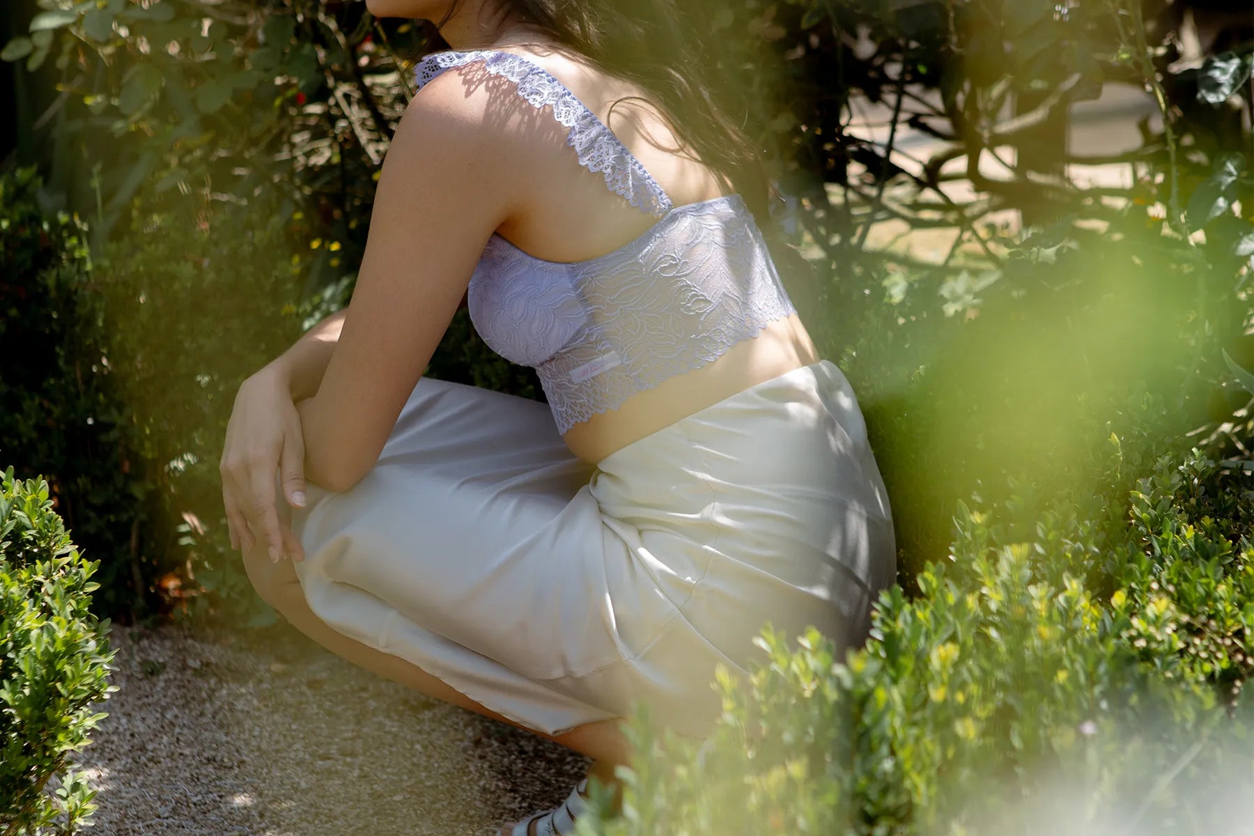 Lookbook_Porto_Garden_AlexisLongline3.webp