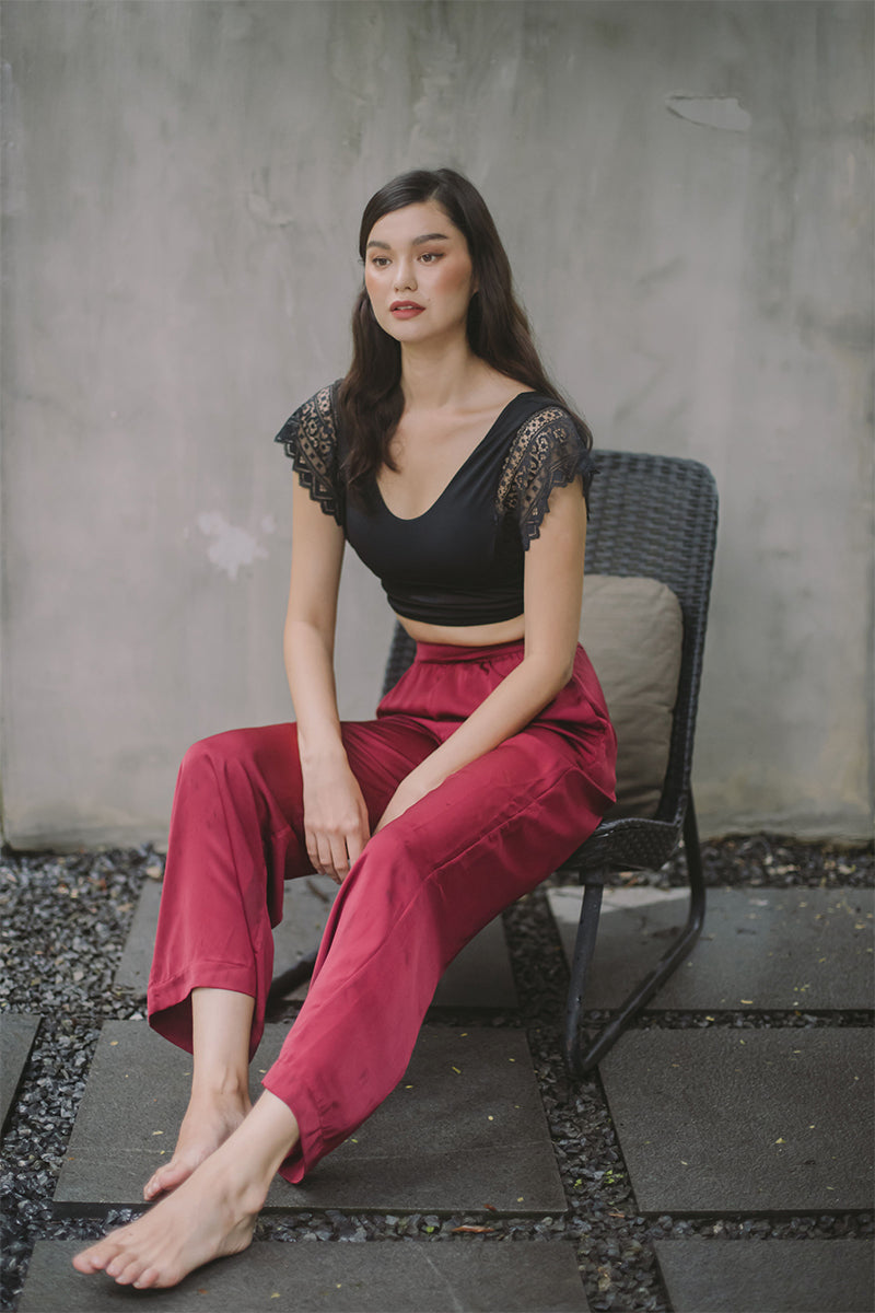 BurgundyPants2_dad7d079-5e4f-41f6-b03a-1d57bc538005.jpg