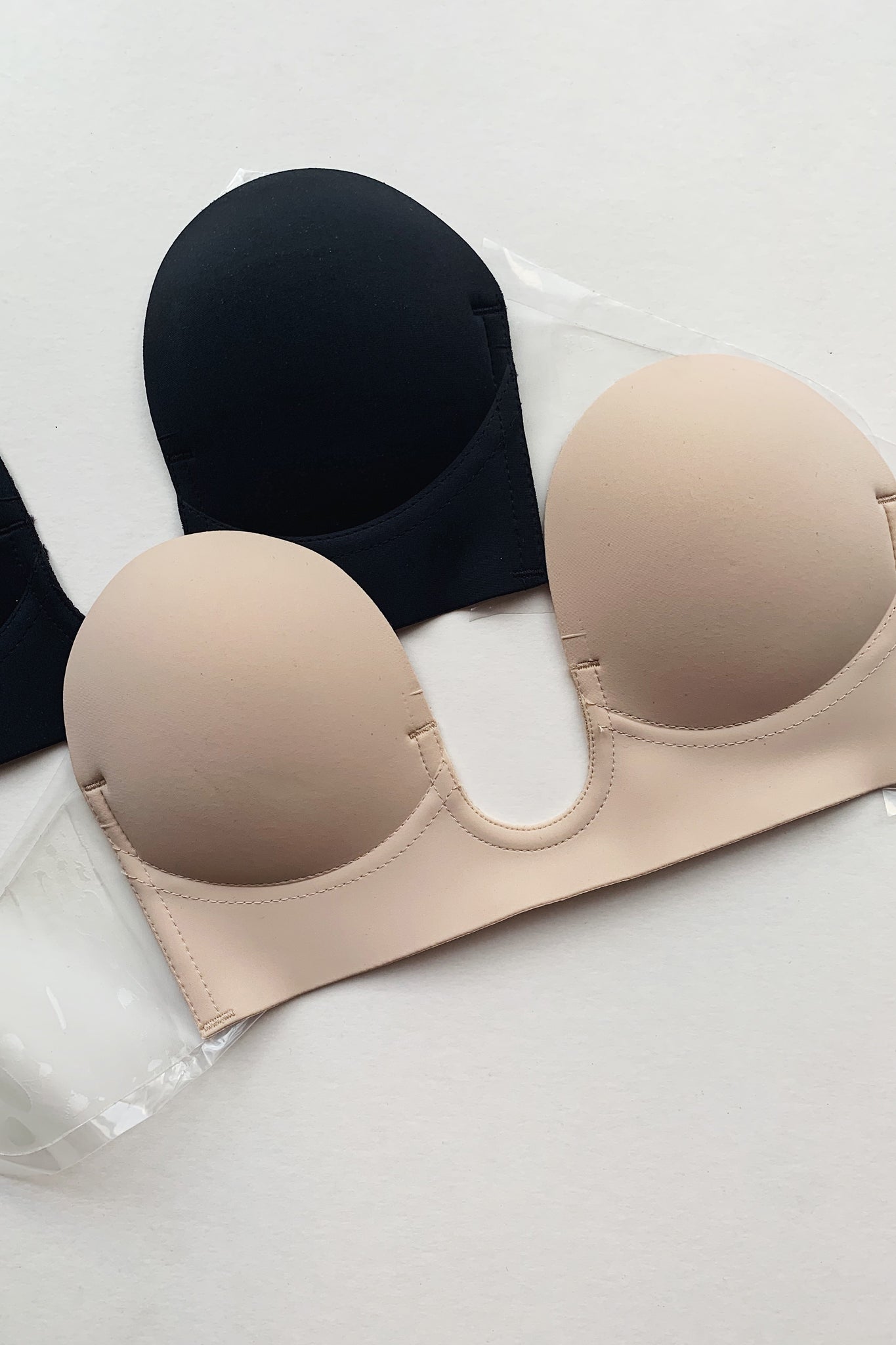 Strapless Plunge Backless Wing Adhesive Bra